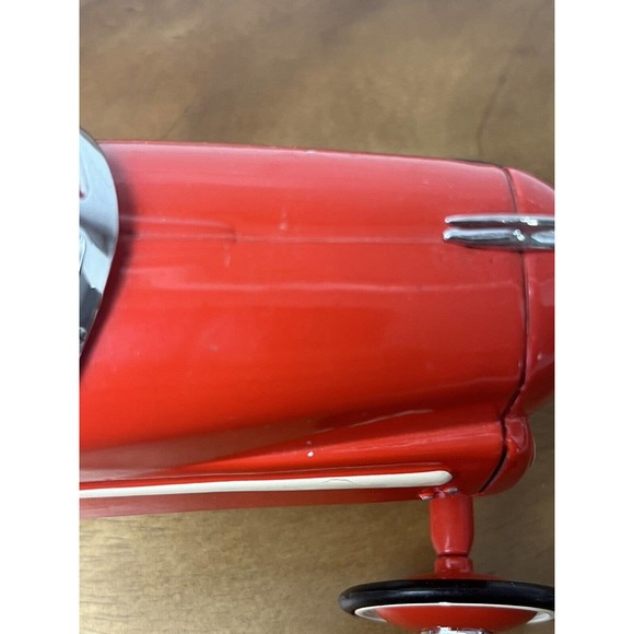 HALLMARK KIDDIE CAR CLASSIC RED HOT 1940 GENDRON ROADSTER - Picture 9 of 11